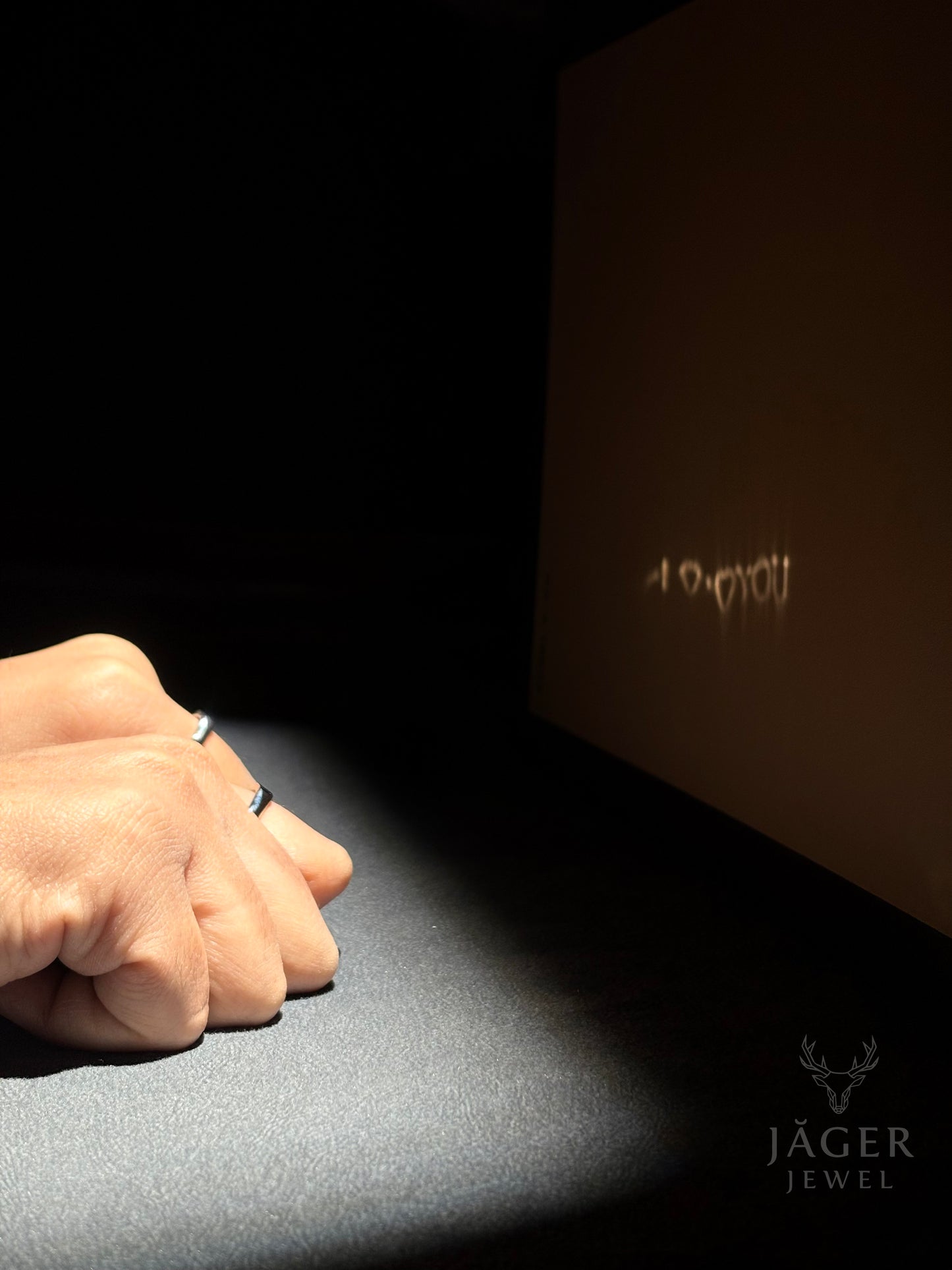 JAGER LUMI RAYS RING